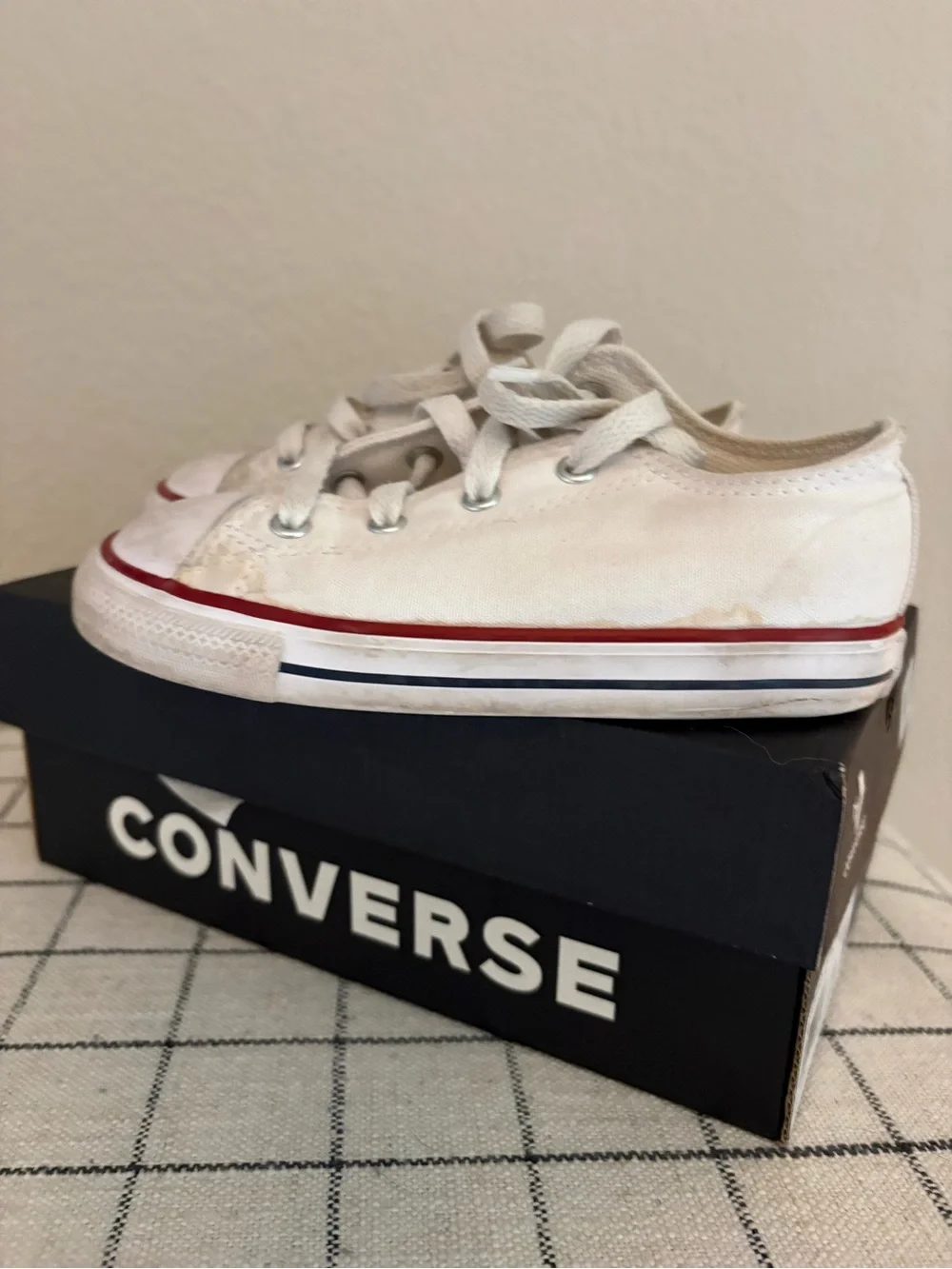 Converse Kids Low Top Canvas Sneaker in White with Red Trim